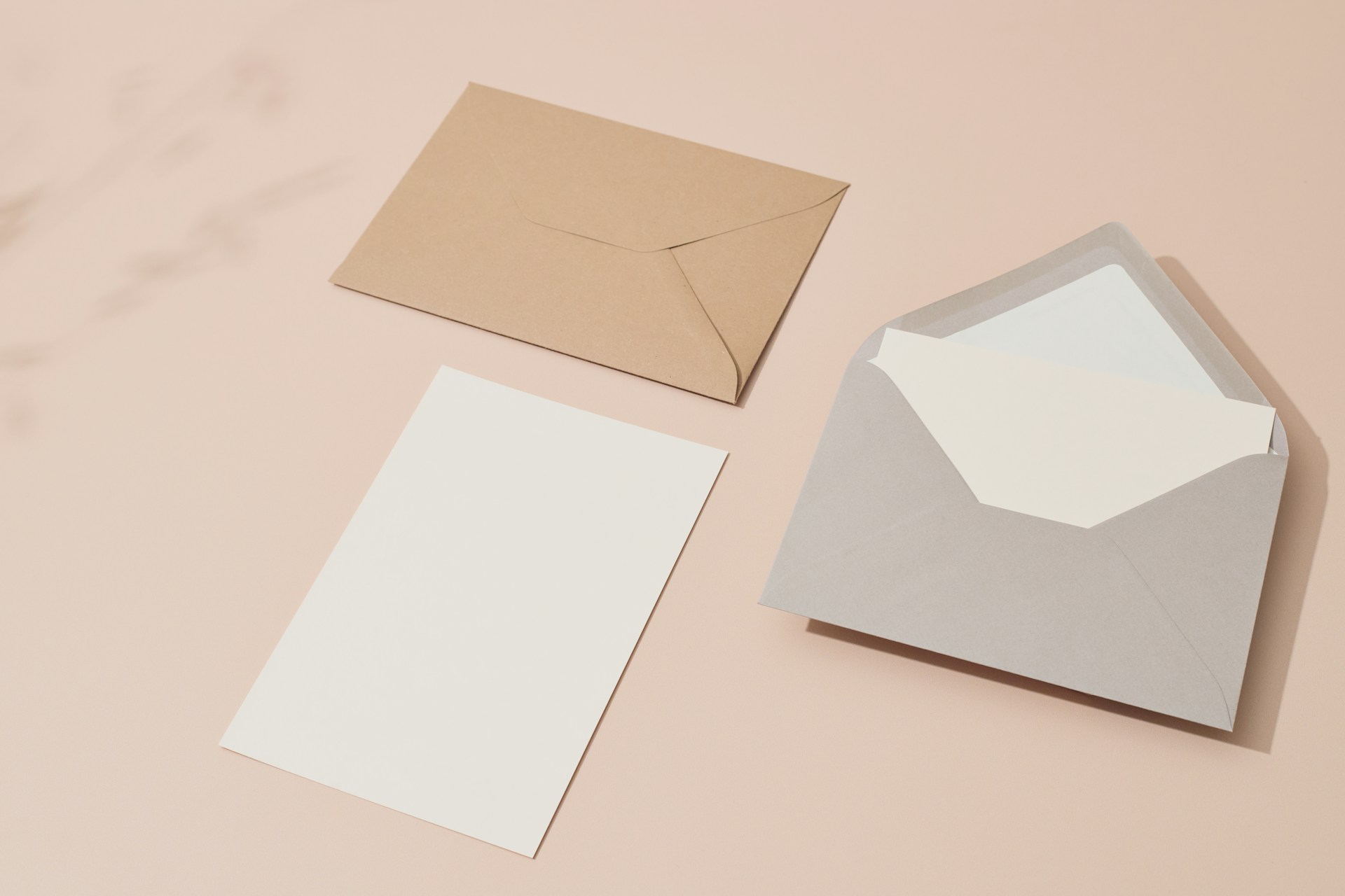 Direct Mail Letters: How Mail Processing Associates Can Help You Reach Your Target Audience